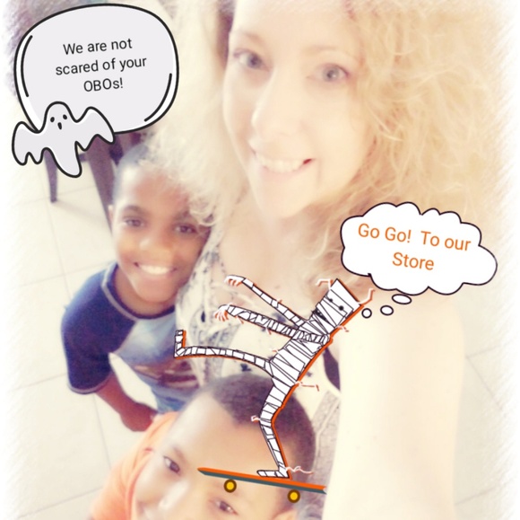 🌼🌸Meet your Posher, Jen - Picture 1 of 2